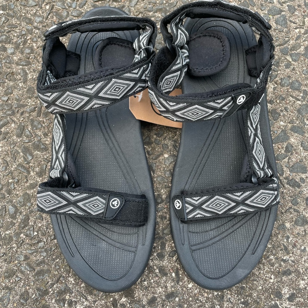 Atika Sandals - Picture 2 of 6